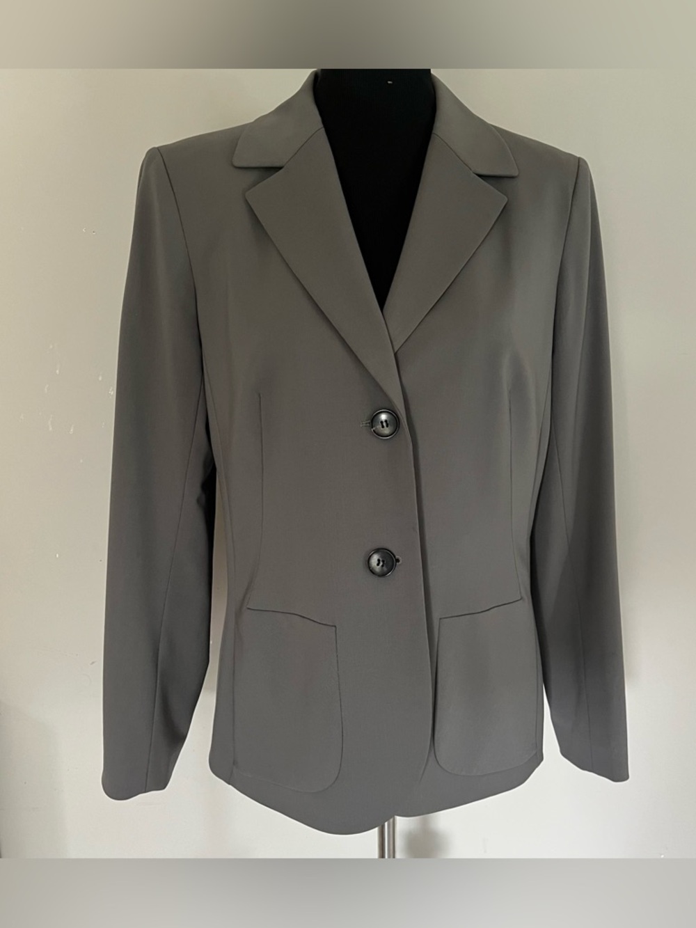 Lafayette 148 New York Gray 2 Button Blazer Jacket Size 12 Wool Blend